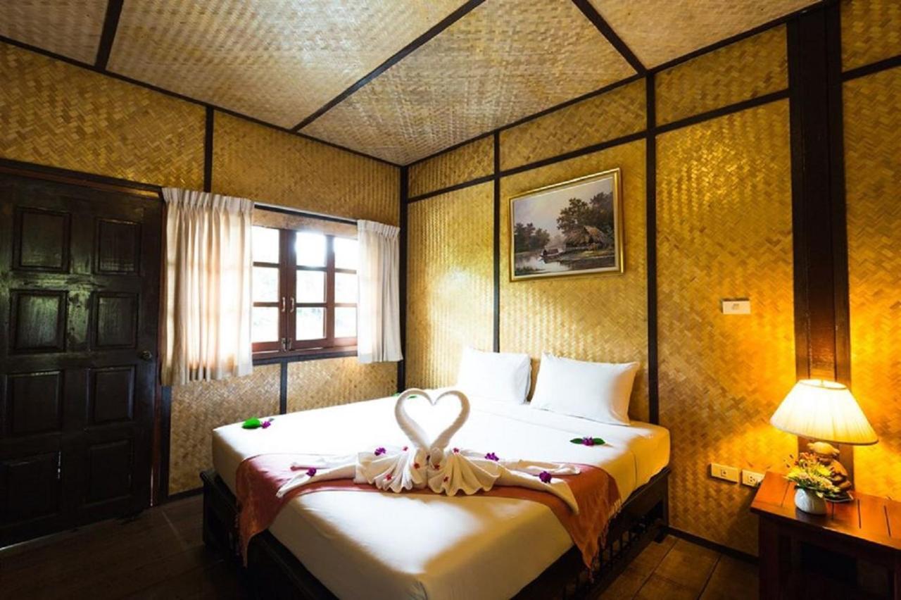 Nakakiri Resort & Spa Hin Dat Luaran gambar